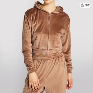 Skims Cropped Velour Hoodie in Sienna Size Small Loungewear Hoodie Jacket